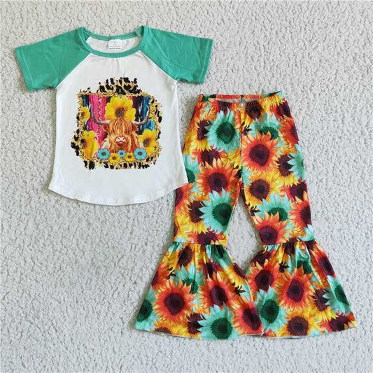 B9-3 Green sunflower heifer bell set