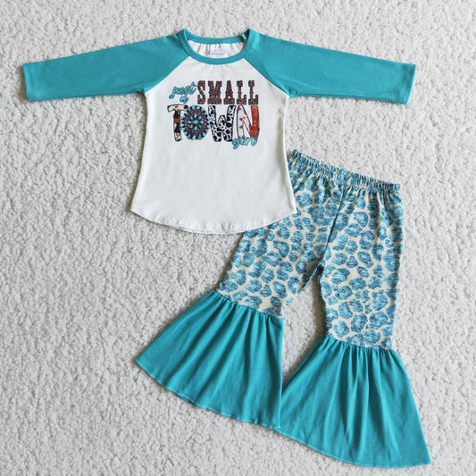 6 A17-13Just a small town girl western outfits