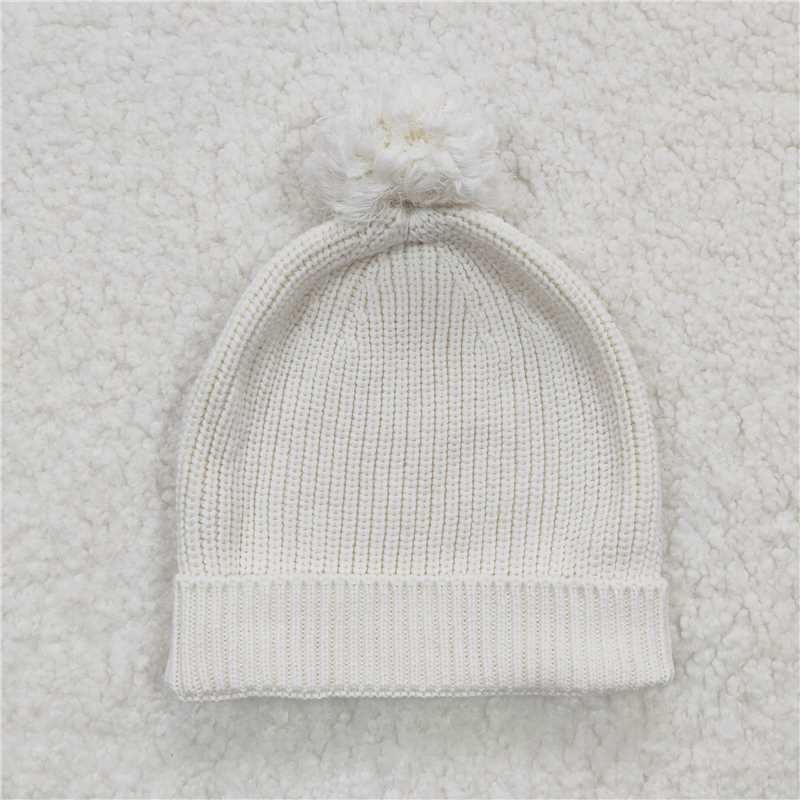 HA0003 White fur hat