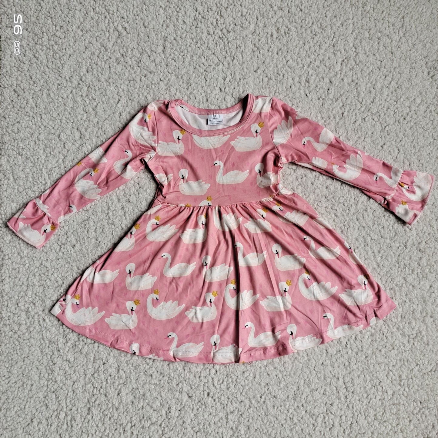 10.2 RTS NO MOQ（In stock）G4-12-9; Baby Girls Winter Dress Swan pink long-sleeved dress