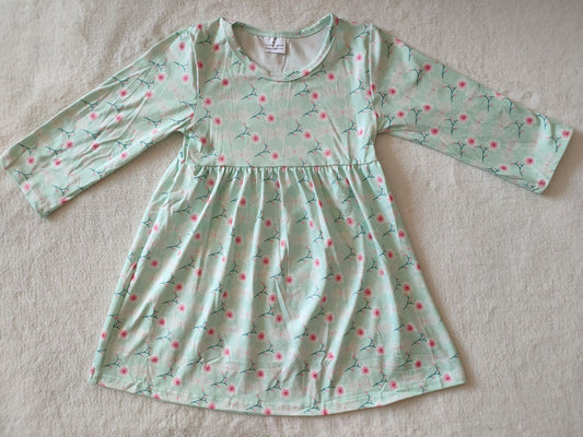 9.16 RTS NO MOQ （In stock）	 G3-4-*4/ Baby Girls Winter Dress Baby Girls Rose red and white flowers knee-length Dresses