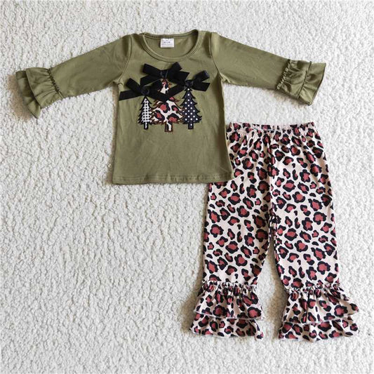 GLP0231 Girls' green long-sleeved leopard print trouser suit with embroidered Christmas tree