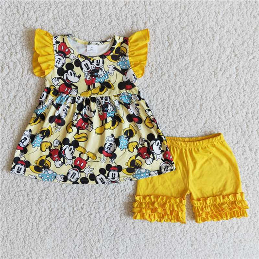 Pink tractor ruffles Shorts sets
