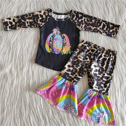 6 A27-17Girl Tie Dye Pumpkin Outfit