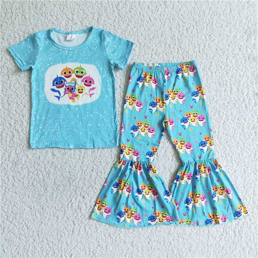 B18-14  blue shark bell set