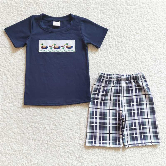BSSO0128 Boys Kids Duck Embroidery Tee Shirts Shorts Summer Clothes Sets