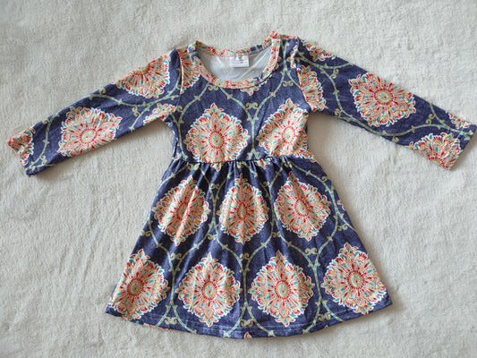 9.24 RTS NO MOQ（In stock）G2-16-3'.' Baby Girls Winter Dress Gray and white long-sleeved dress with colorful floral pattern
