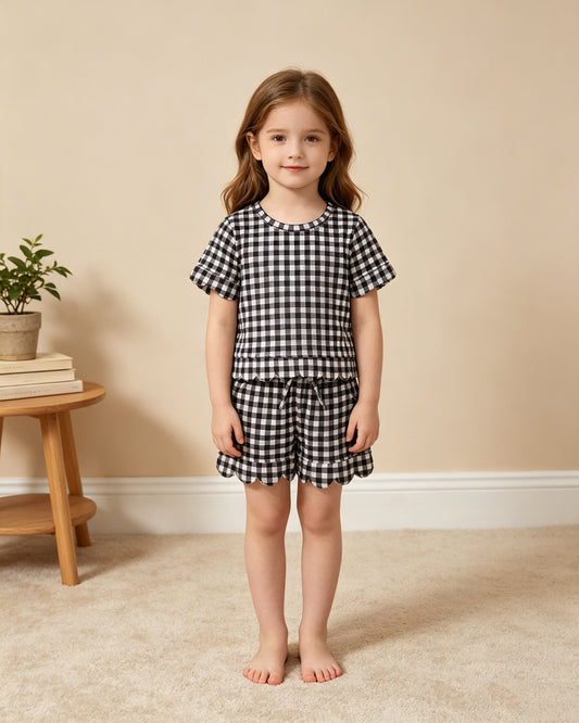 GSSO3842 RTS NO MOQ （In stock）Short sleeves black plaid scallop top shorts girls team outfits