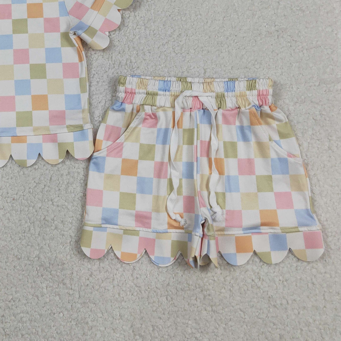 GSSO3419 RTS NO MOQ （In stock ）Short sleeves colorful plaid scallop top shorts girls outfits