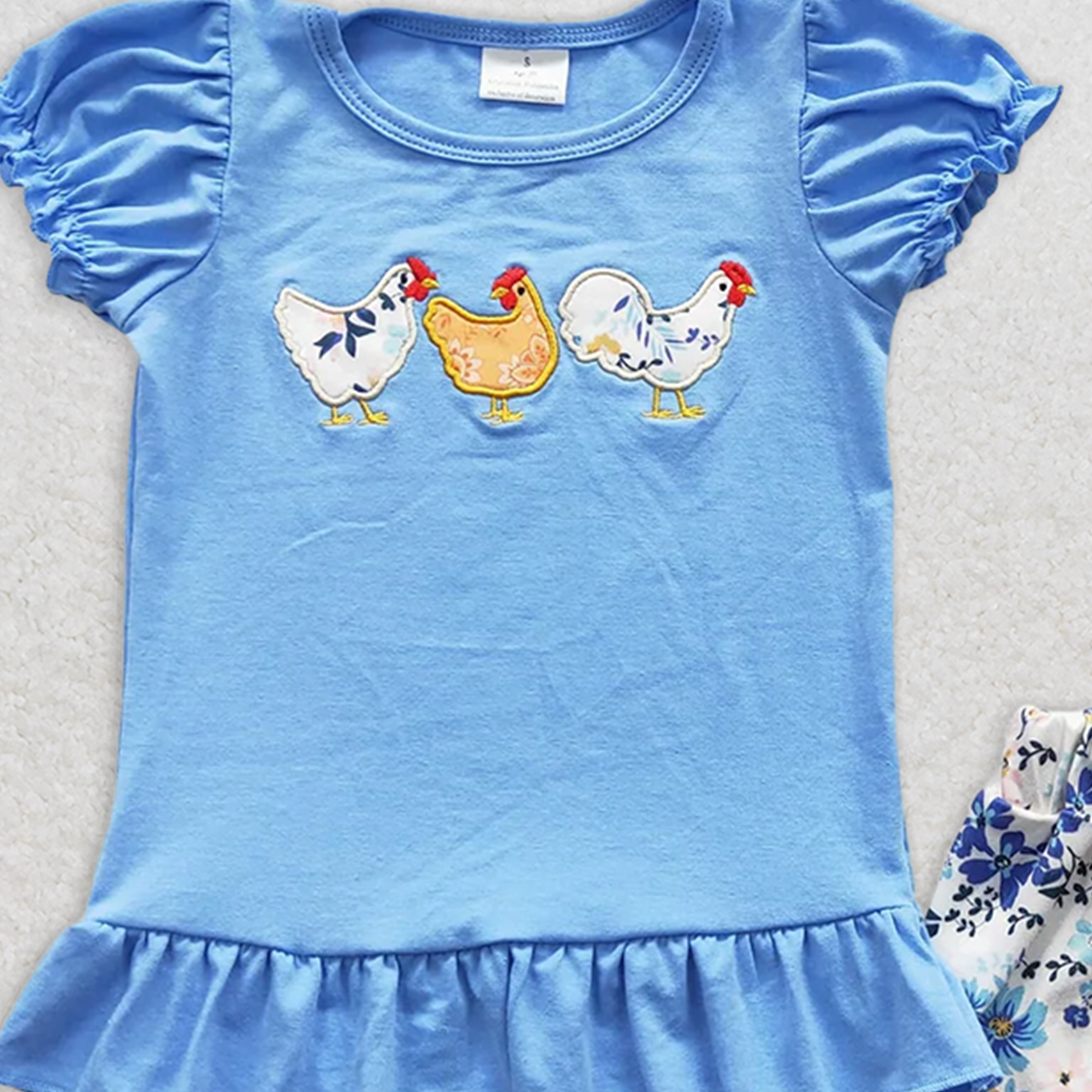 GSSO0211RTS NO MOQ Baby Girls Summer Outfits Chicken print shirt floral shorts girls clothing set