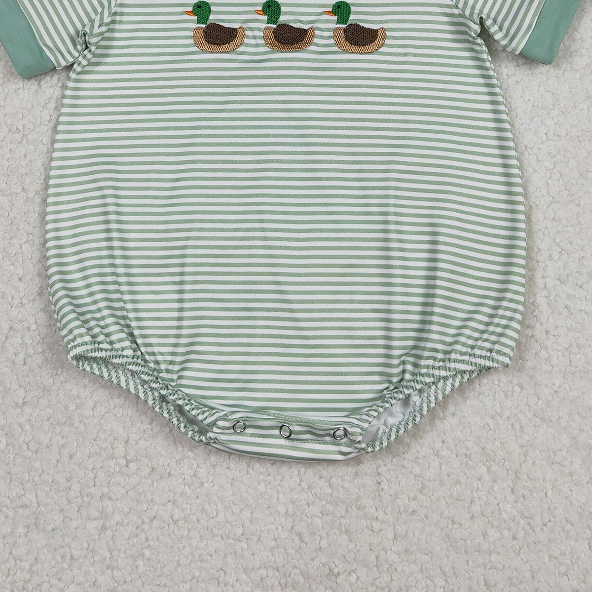 12.24 RTS NO MOQ （In stock）SR3531 Baby Boys Rompers Embroidery Ducks Baby Boys Green Stripe Short Sleeve Hunting Rompers