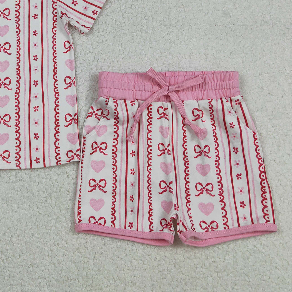 12.10 RTS NO MOQ （In stock）GSSO2738 Baby Girls Pink Bows Hearts Stripe Top Pockets Shorts Valentines Clothes Sets