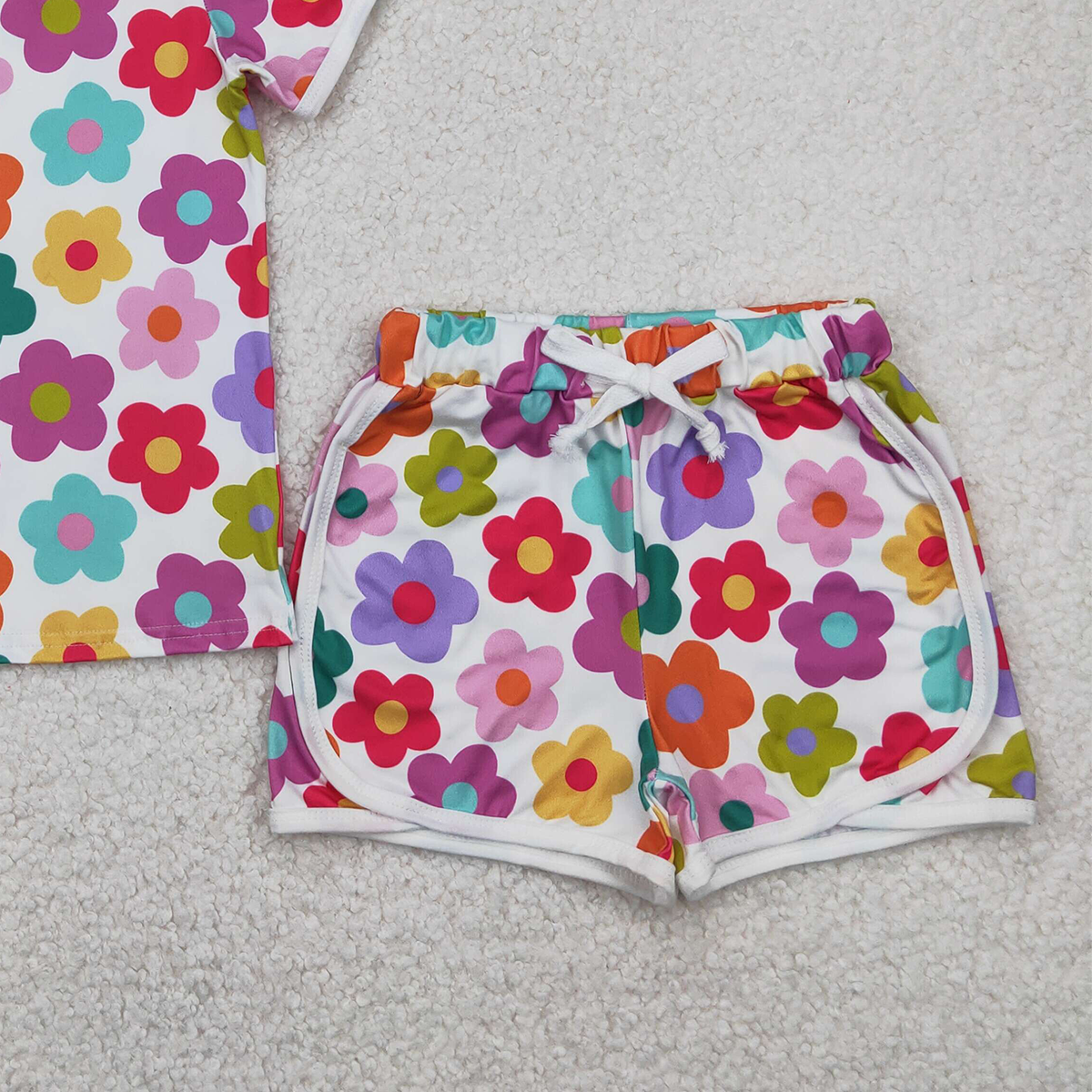4.11 GSSO2142 RTS NO MOQ Baby Girls Summer Outfits Baby Girls Short Sleeves Colorful Flowers Top Short Set