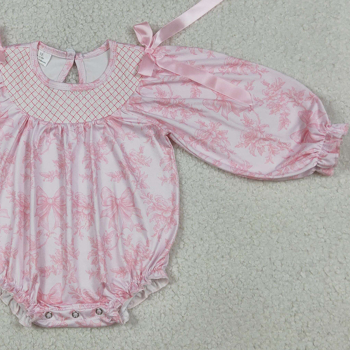 4.1 RTS NO MOQ （In stock）LR2932 Long sleeves pink smocked bow floral baby girls romper