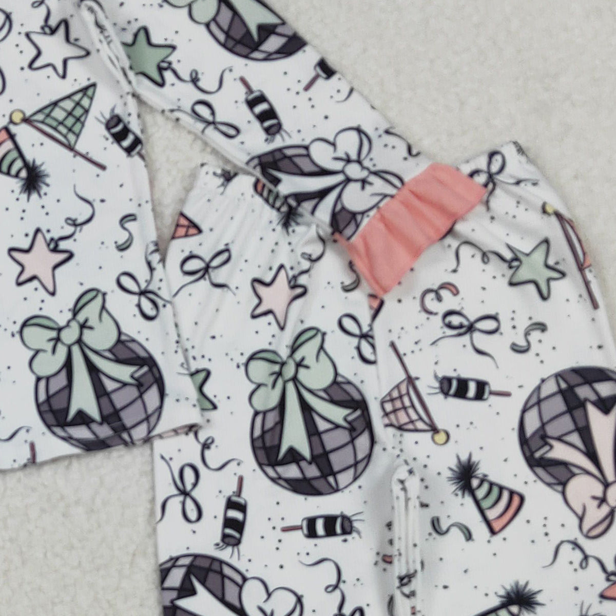 10.21 RTS NO MOQ （In stock）GLP2711 Baby Girls Happy New Year Top Ruffle Pant Pajamas Sets
