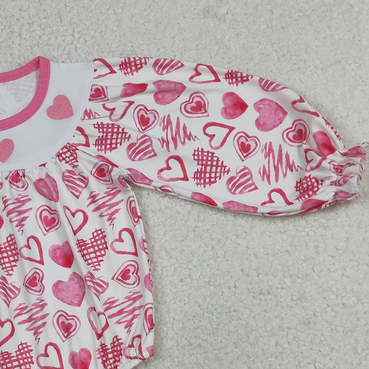 12.26 RTS NO MOQ （In stock）LR2767 Baby Girls Winter Rompers Embroidery Hearts Baby Girls Valentines Ruffle Rompers