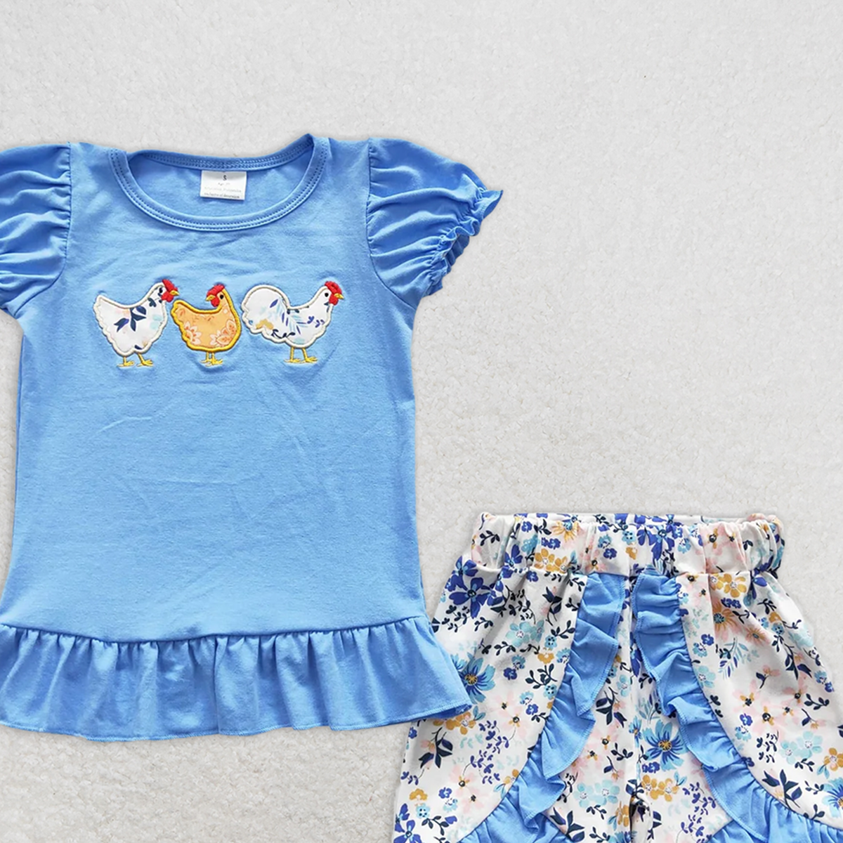 GSSO0211RTS NO MOQ Baby Girls Summer Outfits Chicken print shirt floral shorts girls clothing set