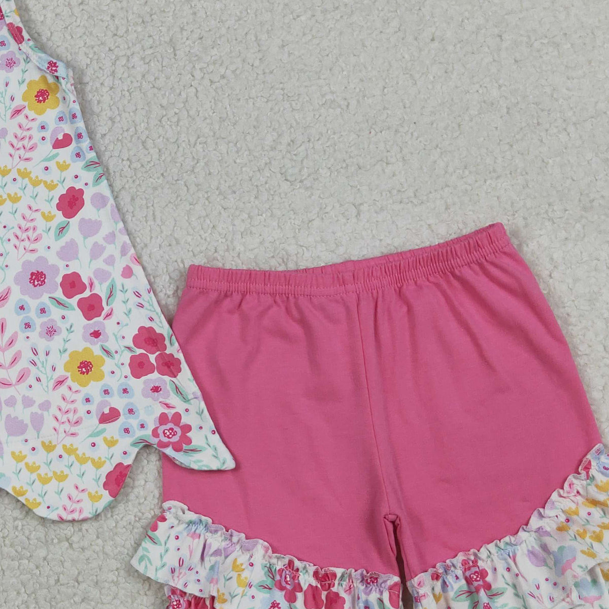 3.27 GSSO3391 RTS NO MOQ （In stock ）Sleeveless floral scallop top hot pink shorts girls outfits