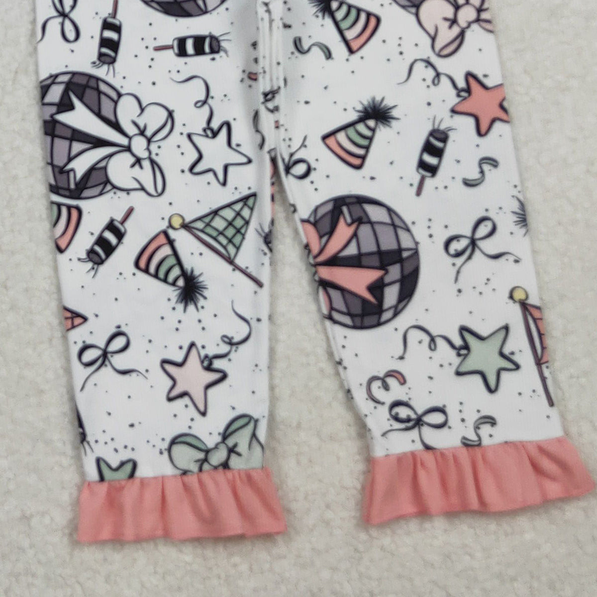 10.21 RTS NO MOQ （In stock）GLP2711 Baby Girls Happy New Year Top Ruffle Pant Pajamas Sets