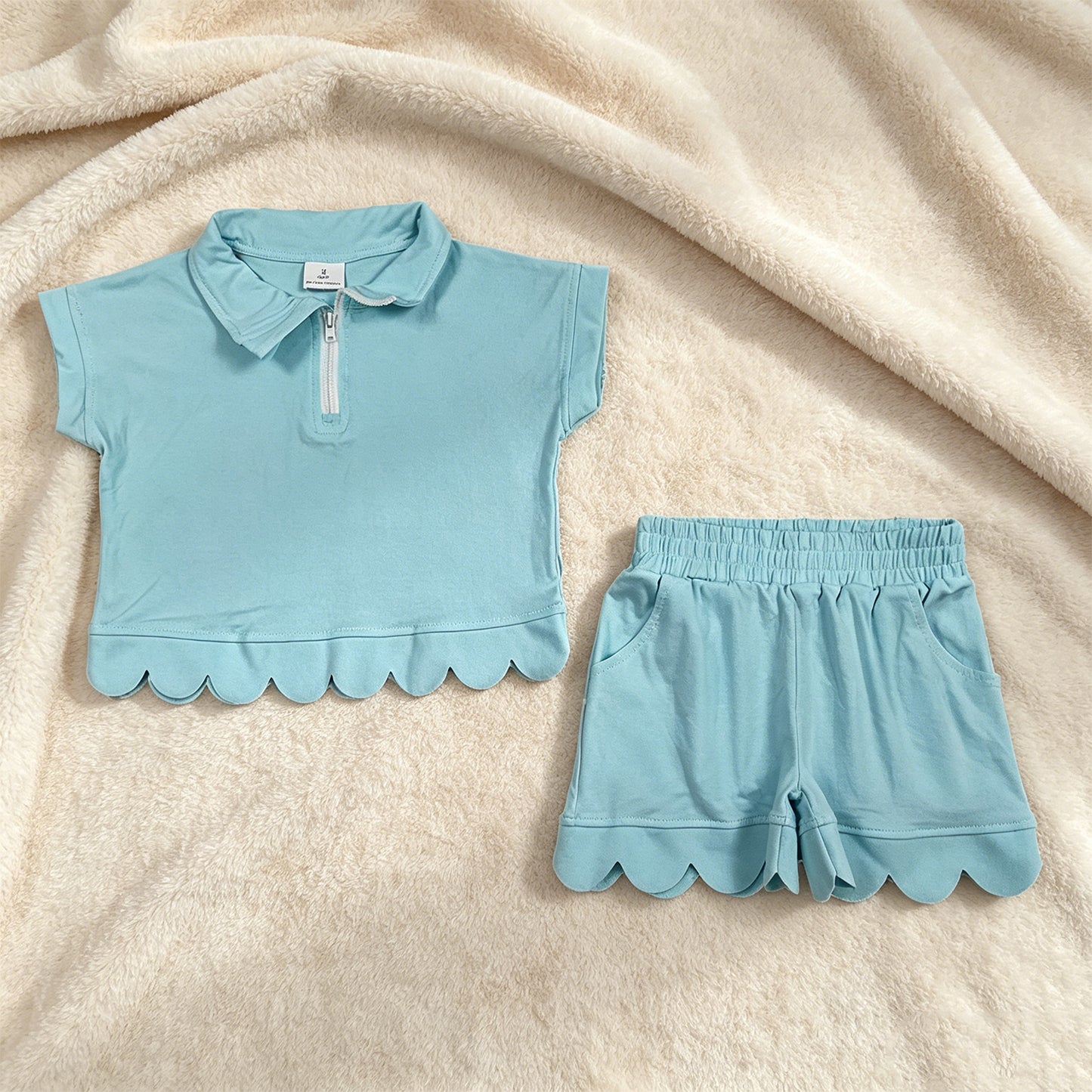 GSSO3376 RTS NO MOQ （In stock ）Aqua short sleeves scallop pullover shorts girls outfits