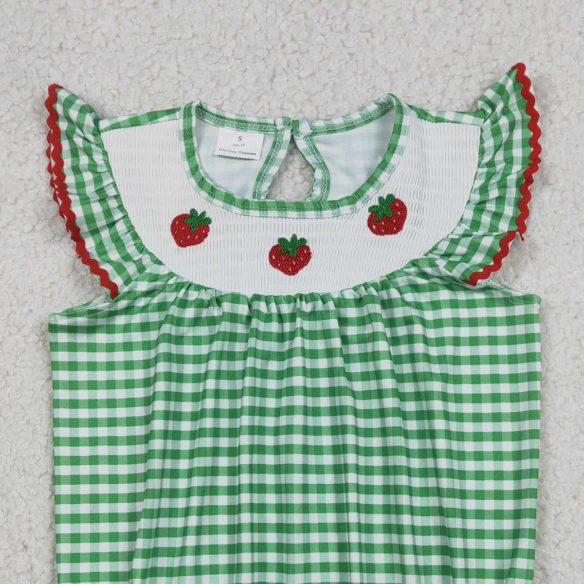 12.24 RTS NO MOQ （In stock）SR3550 Smocked Strawberry Baby Girls Green Checked Ruffle Rompers