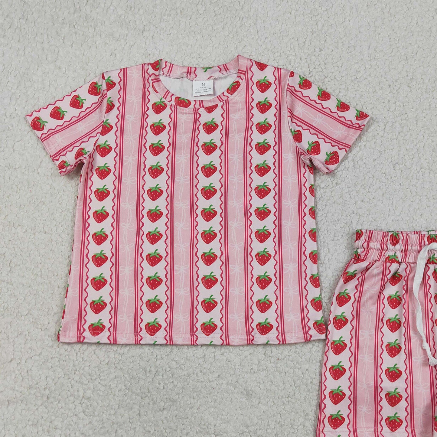 GSSO3649 RTS NO MOQ （In stock ）Short sleeves strawberry bow top shorts girls outfits