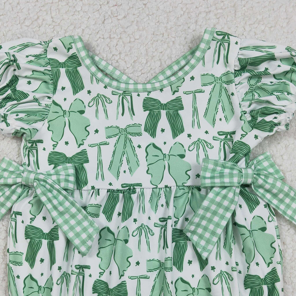 12.12 RTS NO MOQ （In stock）SR3305 Baby Girls Summer Rompers Baby Girls Green Clovers St Patrick Bows Ruffle Rompers