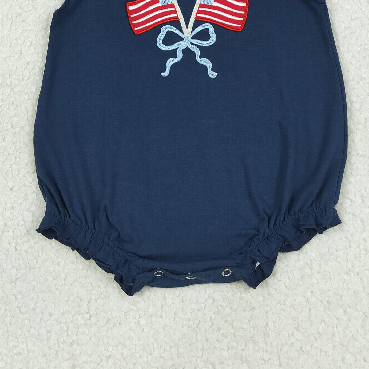 4.2 SR3903 RTS NO MOQ （In stock) Flutter sleeves flag bow embroidery baby 4th of july romper
