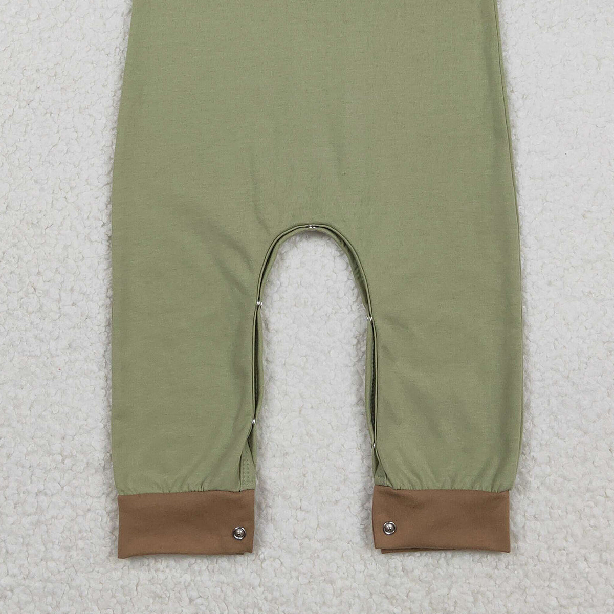 11.22 RTS NO MOQ （In stock）SR3258 Baby Boys Rompers Embroidery Camo Rabbit Baby Boys Button Easter Footie Rompers