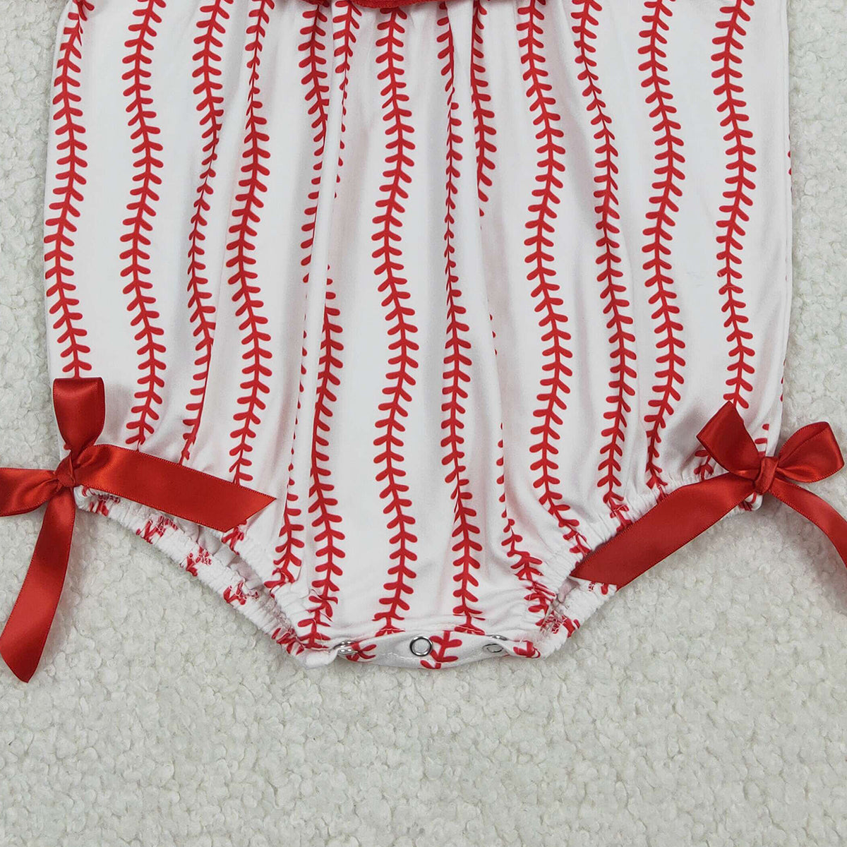 12.25 RTS NO MOQ （In stock）SR3345 Smocked Baseballs Bows Baby Girls Red Stripe Team Ruffle Rompers