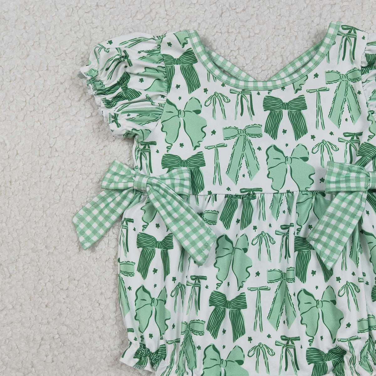 12.12 RTS NO MOQ （In stock）SR3305 Baby Girls Summer Rompers Baby Girls Green Clovers St Patrick Bows Ruffle Rompers