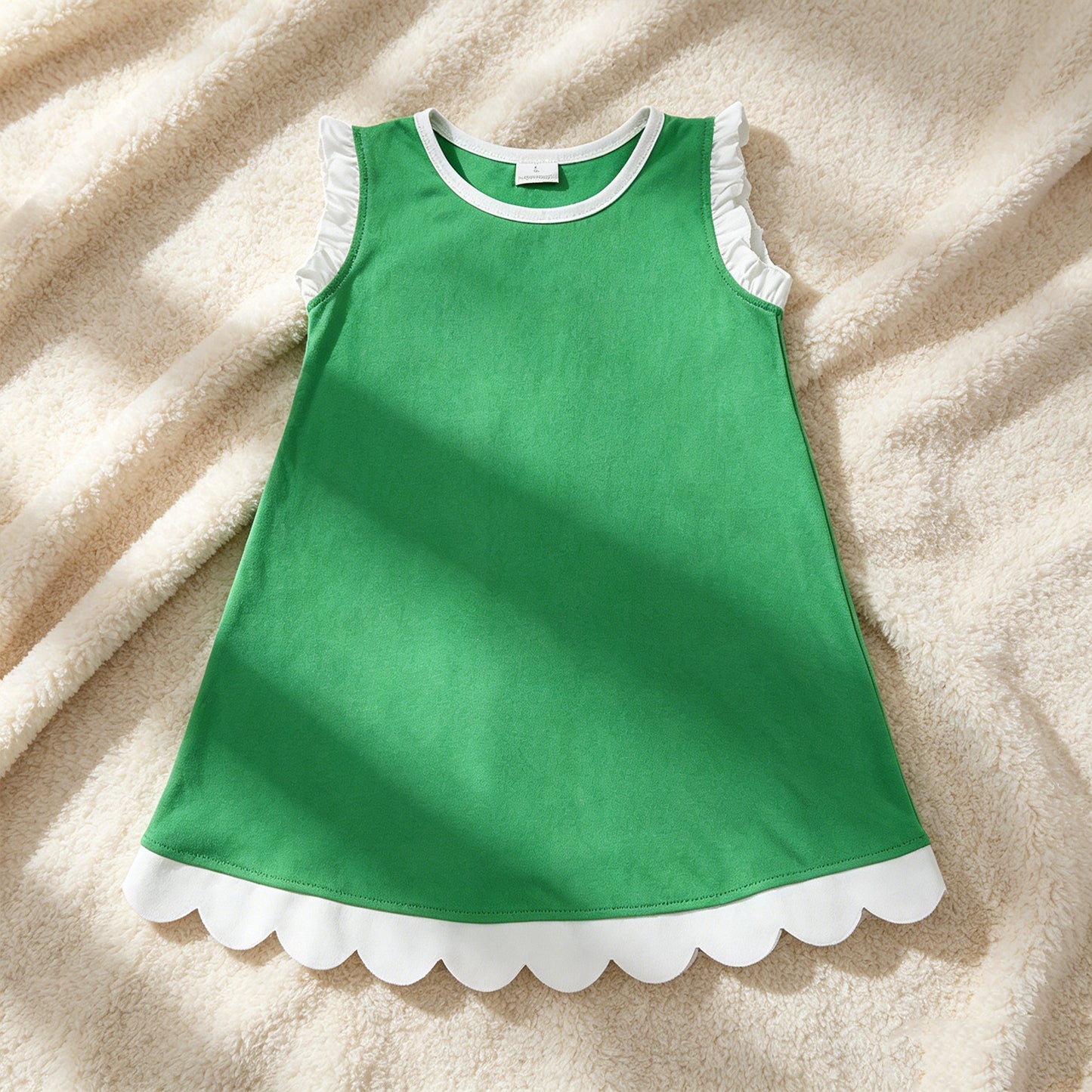 GSD4055 RTS NO MOQ （In stock）White scallop ruffle sleeveless green girls cotton dress