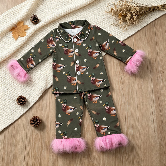 RTS NO MOQ （In stock）milk silk GLP3629 Baby Girls Flowers Ducks Button Top Pant Fur Sleeves Hunting Pajamas Set