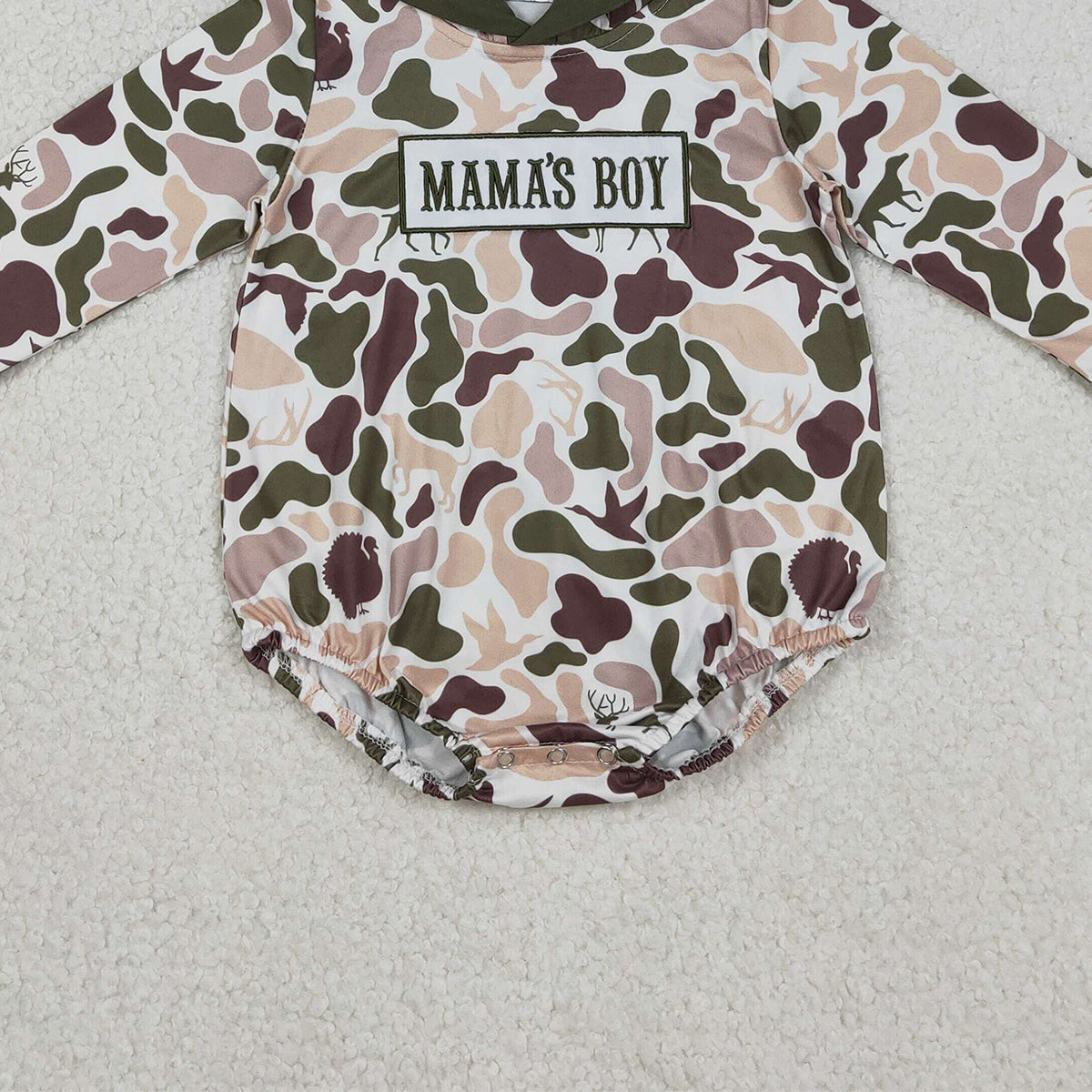 12.6 RTS NO MOQ （In stock）LR2797 Embroidery Mama's Boy Baby Boys Deer Dogs Ducks Camo Hoodie Rompers