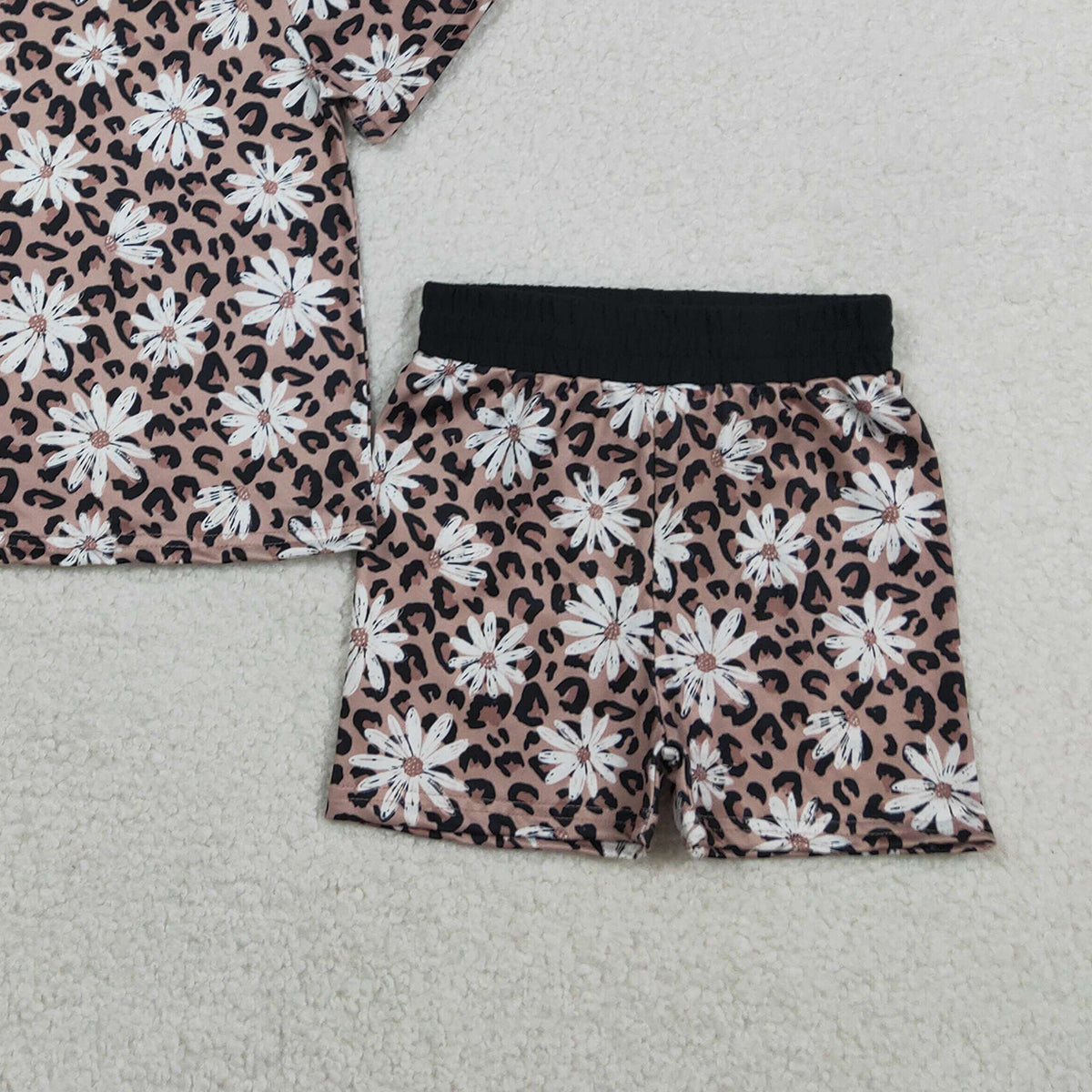 2.2 RTS NO MOQ （In stock）GSSO3079 Baby Girls Leopard Daisy Flowers Top Short Pajamas Clothes Sets