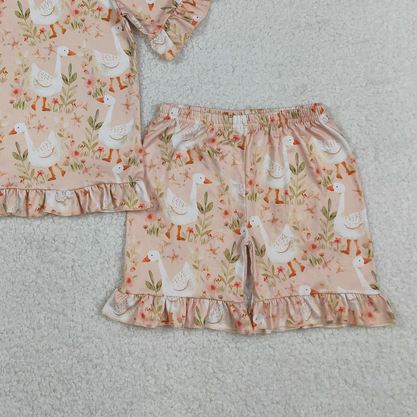 GSSO3329 RTS NO MOQ （In stock ）Ruffle short sleeves goose top shorts girl soutfits