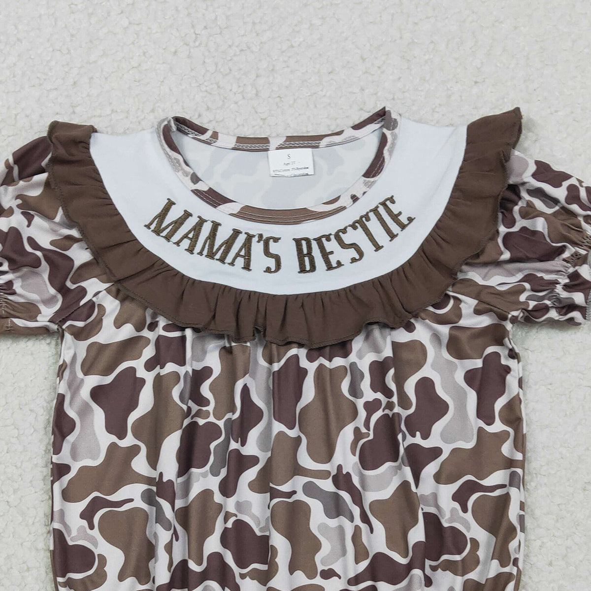 2.4 RTS NO MOQ （In stock）SR3888 Embroidery Mama's Bestie Baby Girls Southern Brown Camo Ruffle Rompers