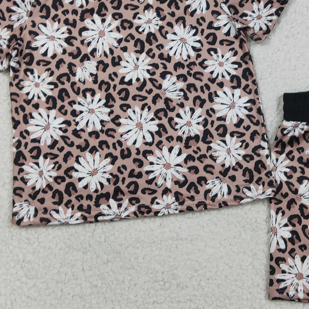 2.2 RTS NO MOQ （In stock）GSSO3079 Baby Girls Leopard Daisy Flowers Top Short Pajamas Clothes Sets