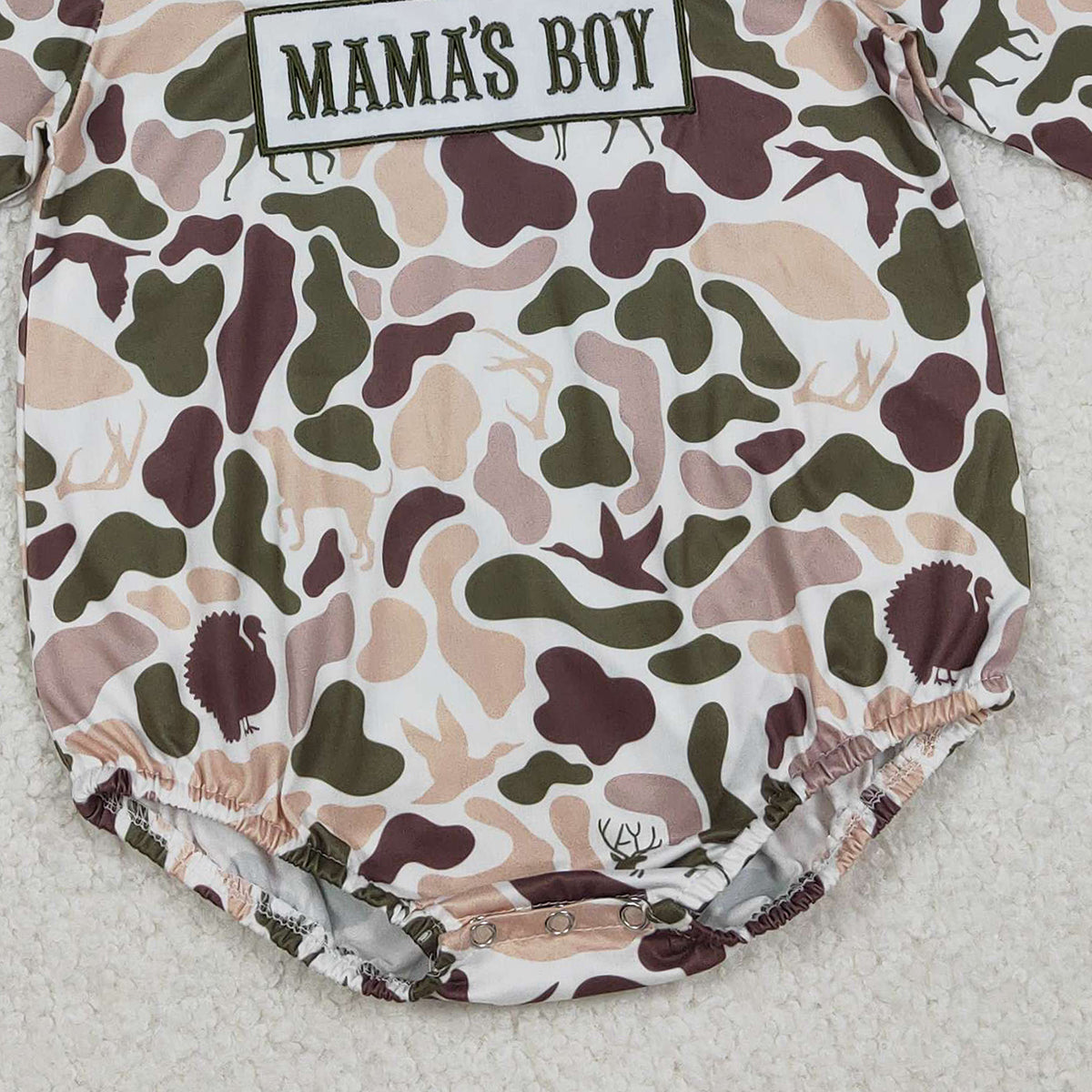 12.6 RTS NO MOQ （In stock）LR2797 Embroidery Mama's Boy Baby Boys Deer Dogs Ducks Camo Hoodie Rompers