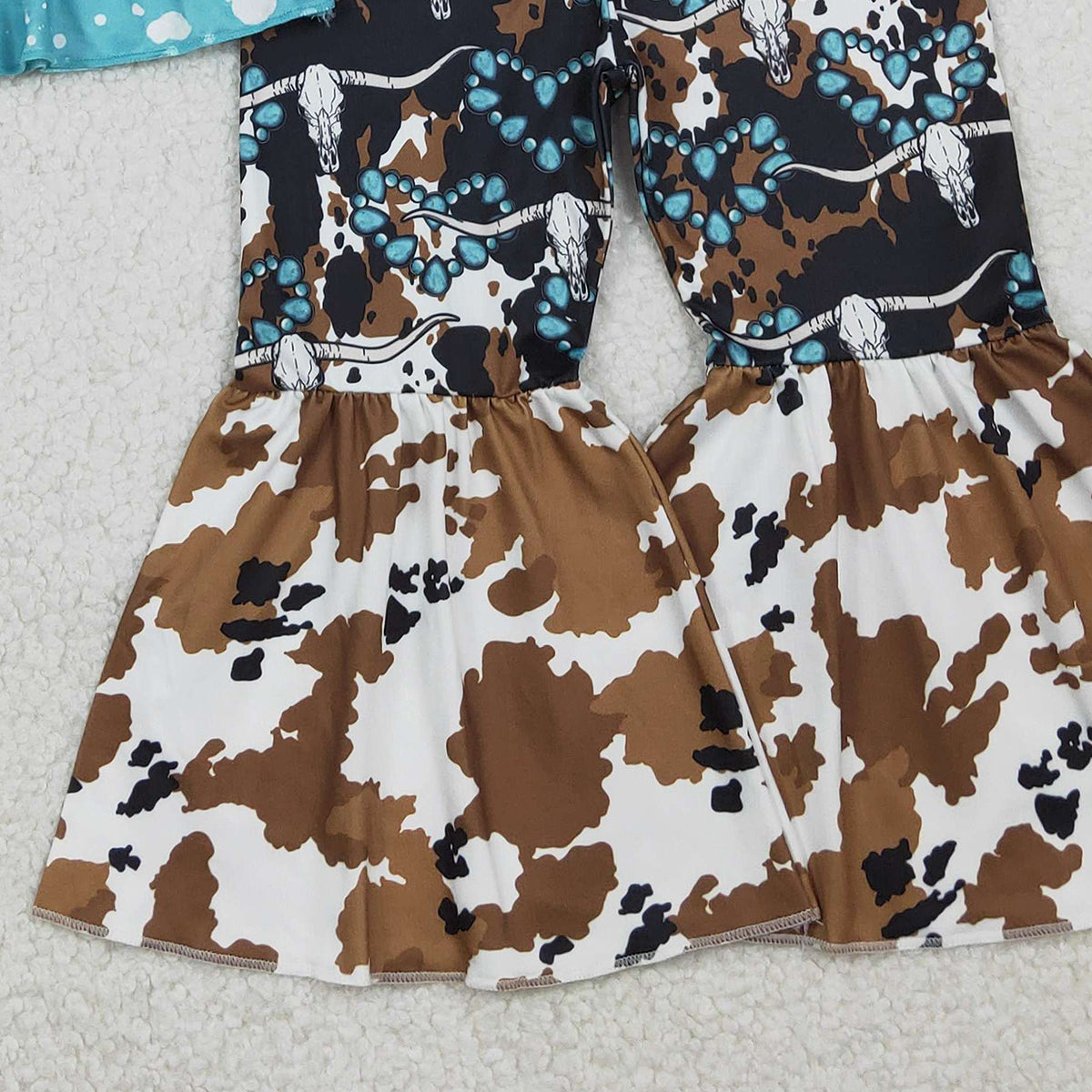 1.20 RTS NO MOQ （In stock）GSPO2116 Baby Girls Bull Skulls Turquoises Top Bell Bottom Pants Western Clothes Sets