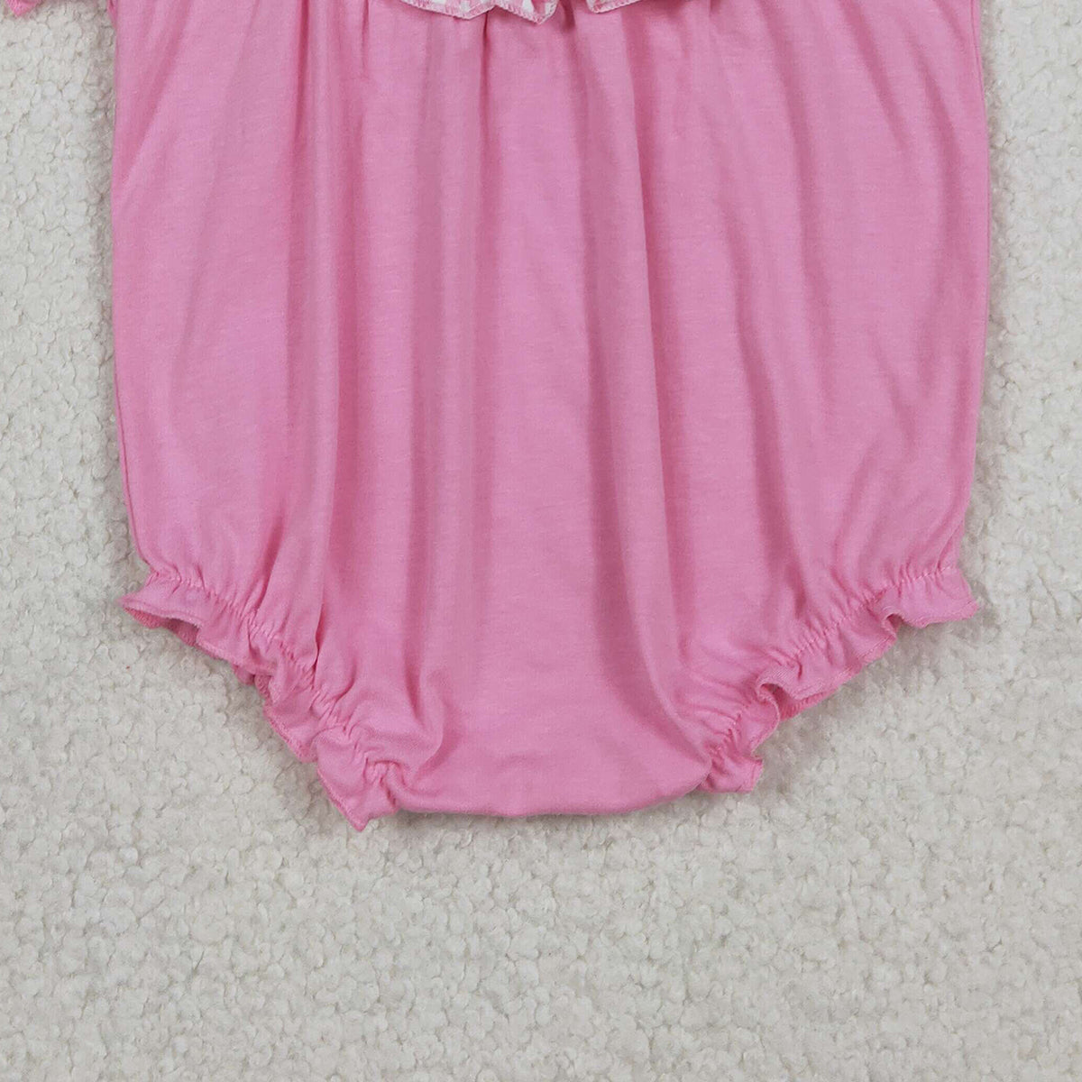 1.9 RTS NO MOQ （In stock）SR3250 Smocked Crosses Baby Girls Bows Short Sleeve Easter Ruffle Rompers