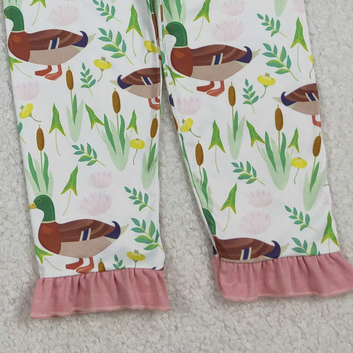 12.22 RTS NO MOQ （In stock）GSPO1252 Baby Girls Duck Floral Top Ruffle Pants Hunting Pajamas Sets
