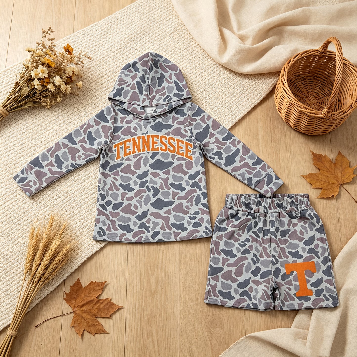 RTS NO MOQ milk silk BLS0042 Baby Boys Grey Camo Orange Letter Print Long Sleeve Hoodie Casual Shorts Team Clothes Set