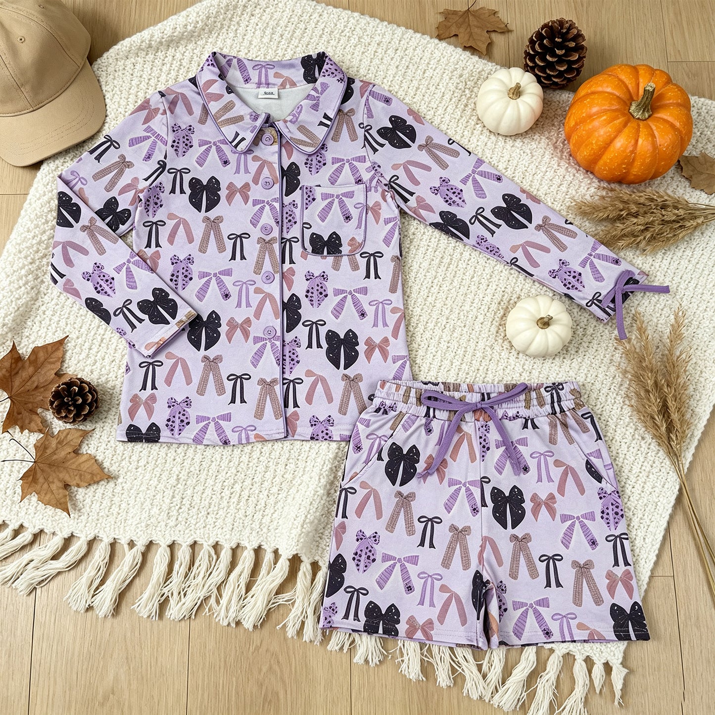 GLS0120 RTS NO MOQ （In stock） milk silk Adult Women Halloween Bow Print Button Front Pocket Top Shorts Pajama Set