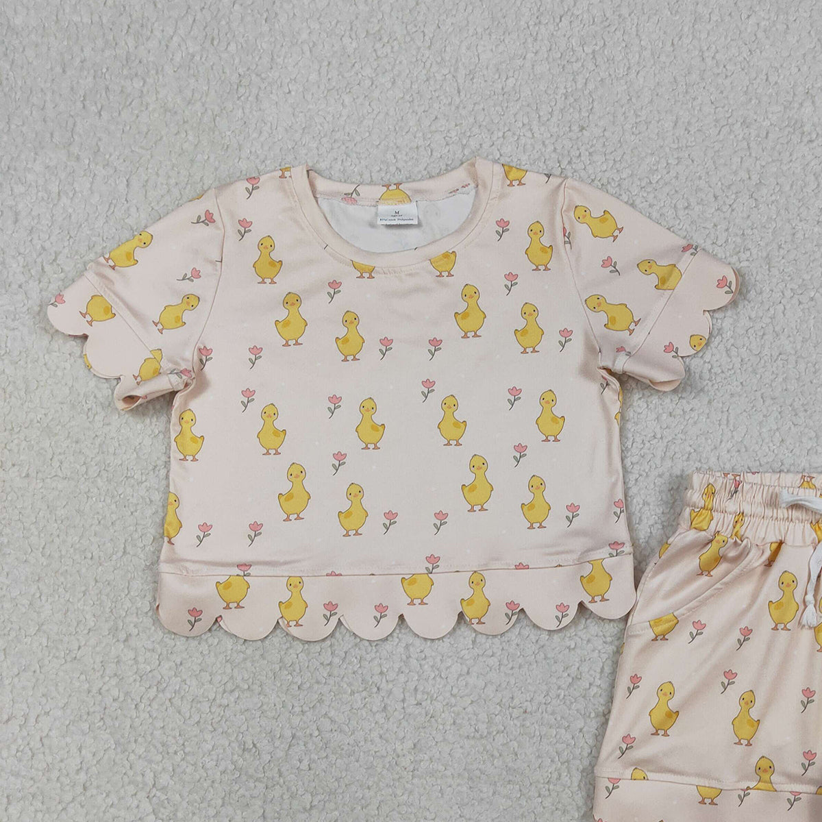 3.26 RTS NO MOQ （In stock）GSSO3281 Kids Clothing for Baby Girls Short Sleeve Yellow Small Flowers Chicks Top Scallop Shorts Clothes Sets