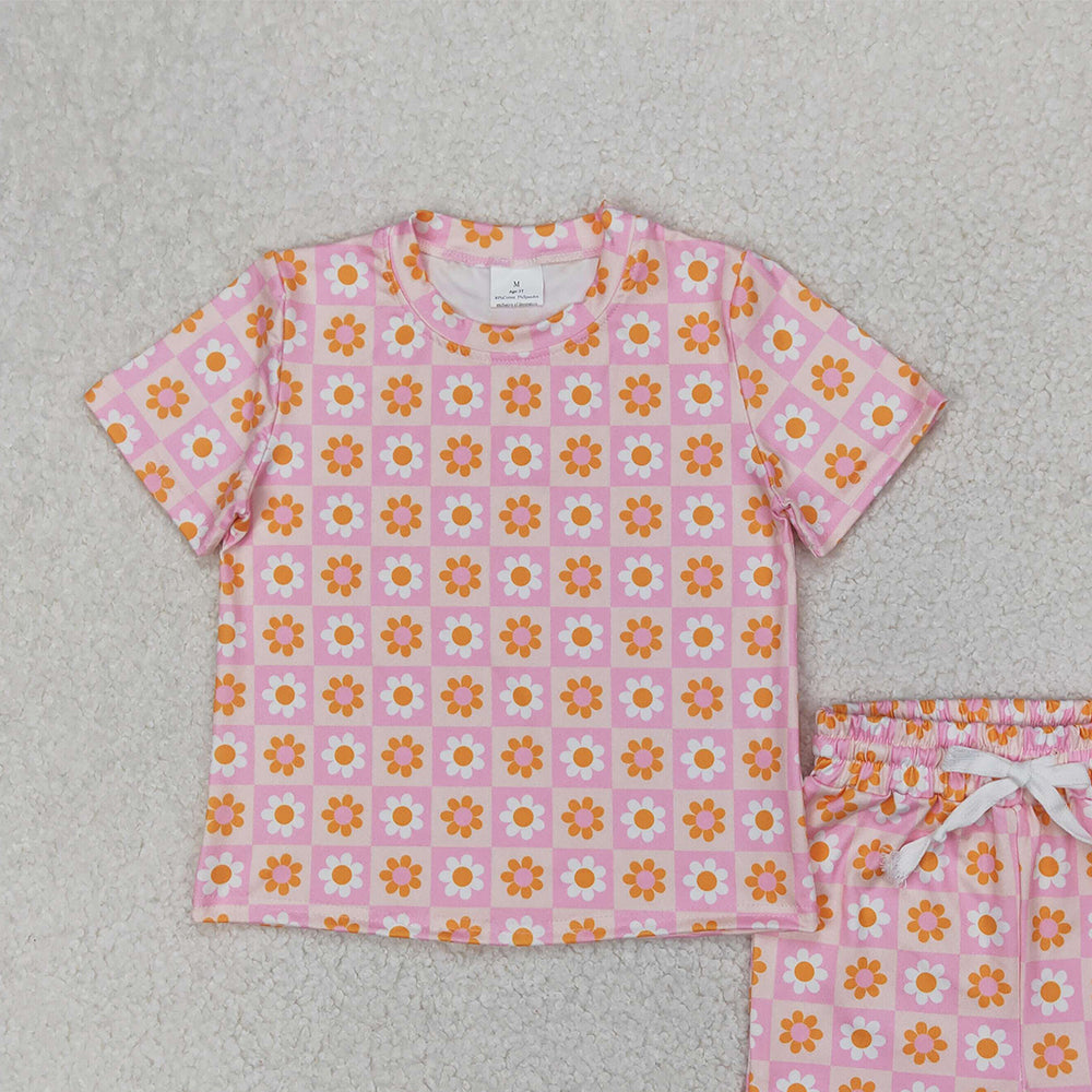 4.09 GSSO2425RTS NO MOQ  Baby Girls Summer Outfits Pink floral plaid top shorts kids girls summer clothes