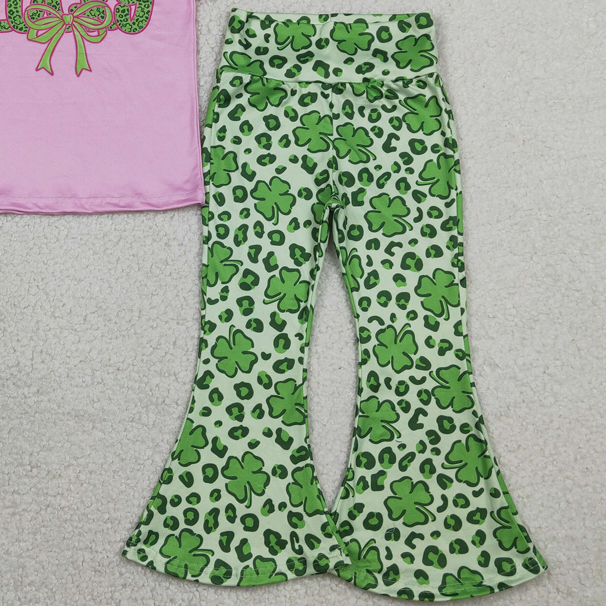 2.3 RTS NO MOQ （In stock）GSPO2104 Baby Girls Clover Bow Lucky Top Bell Bottom Pants St Patrick Clothes Sets