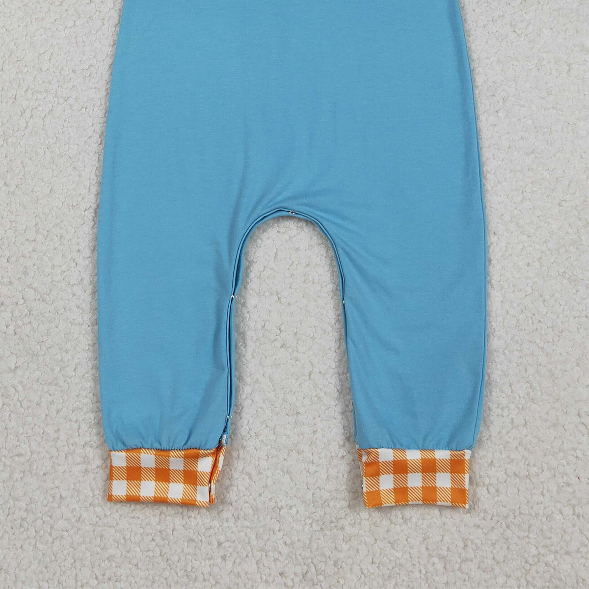 12.12 RTS NO MOQ （In stock）SR3366 Embroidery I Love Basketballs Baby Boys Team Footie Rompers