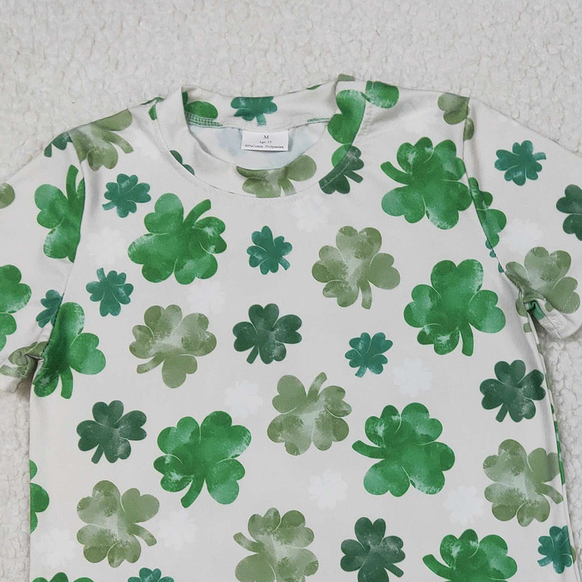 12.24 RTS NO MOQ （In stock）GSSO2744 Baby Girls Green Clovers Top Pockets Shorts St Patrick Clothes Sets