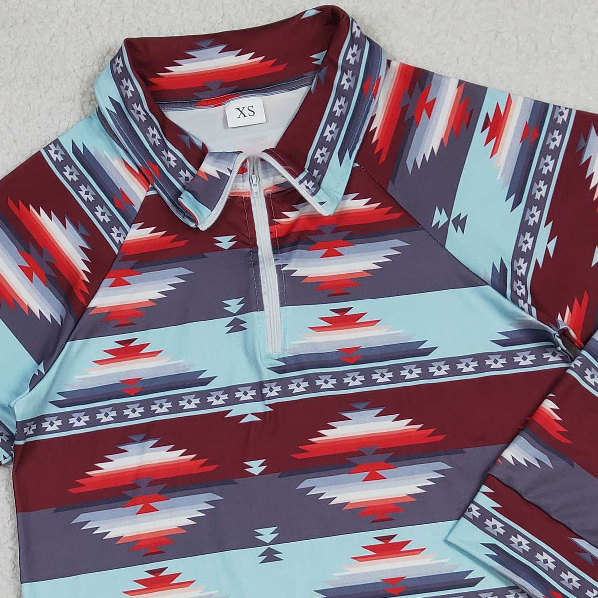 12.16 RTS NO MOQ （In stock）GT0877 Adult Women Long Sleeve Western Aztec Zipper Pullovers Tops